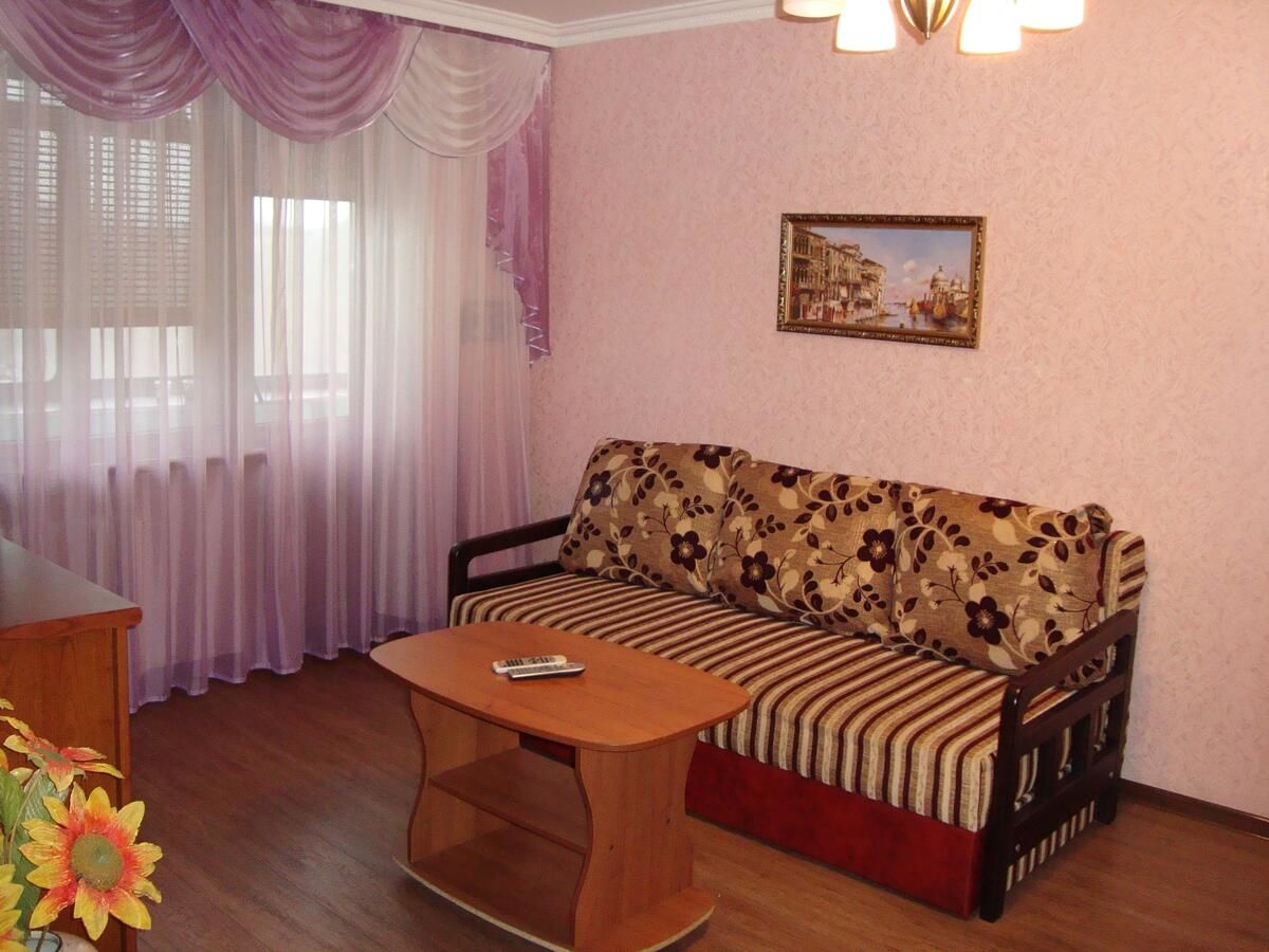Апартаменты Apartment Center near State Medical University, cafe Efes Port Imeni Lenina-9